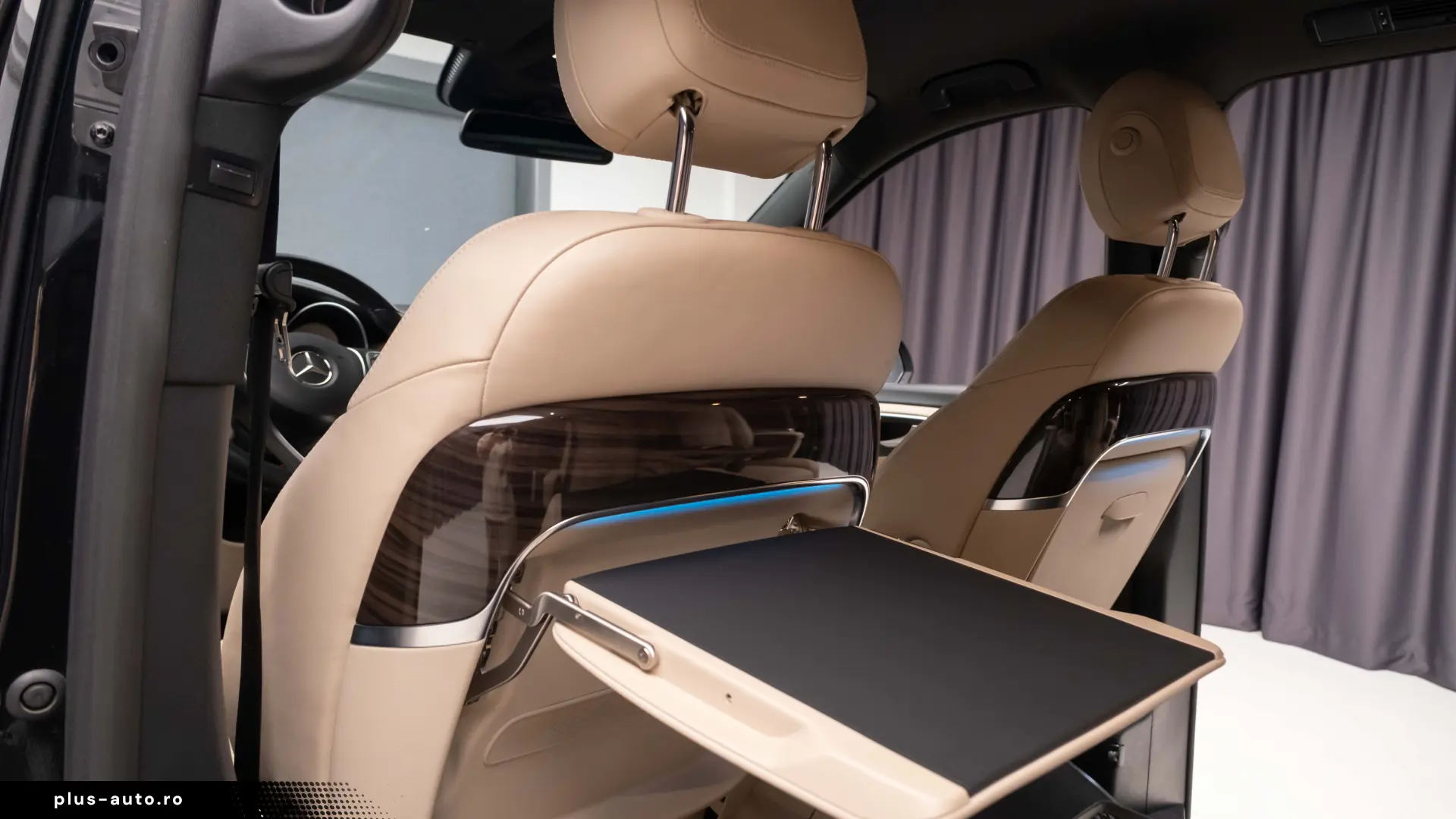 Mercedes-Benz V300 4MATIC AMG VIP Seats