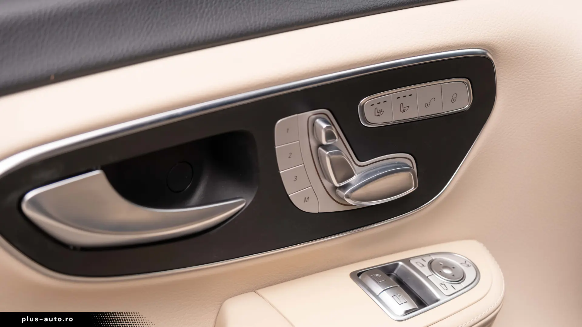 Mercedes-Benz V300 4MATIC AMG VIP Seats