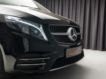 Mercedes-Benz V300 4MATIC AMG VIP Seats
