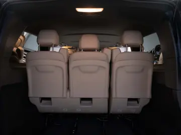 Mercedes-Benz V300 4MATIC AMG VIP Seats