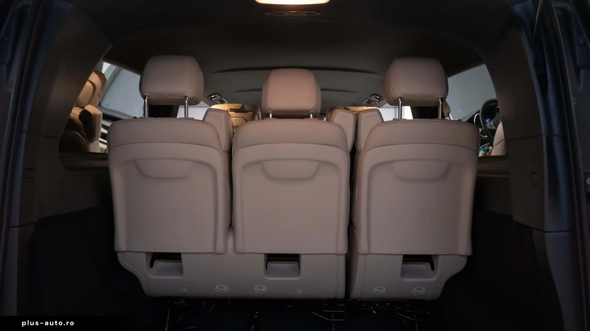 Mercedes-Benz V300 4MATIC AMG VIP Seats
