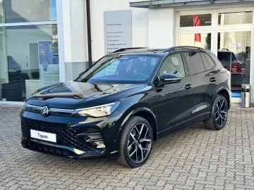 VW Tiguan R-Line 2.0 TSI 4Motion Head-Up Black Stan