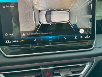 VW Tiguan R-Line 2.0 TSI 4Motion Head-Up Black Stan
