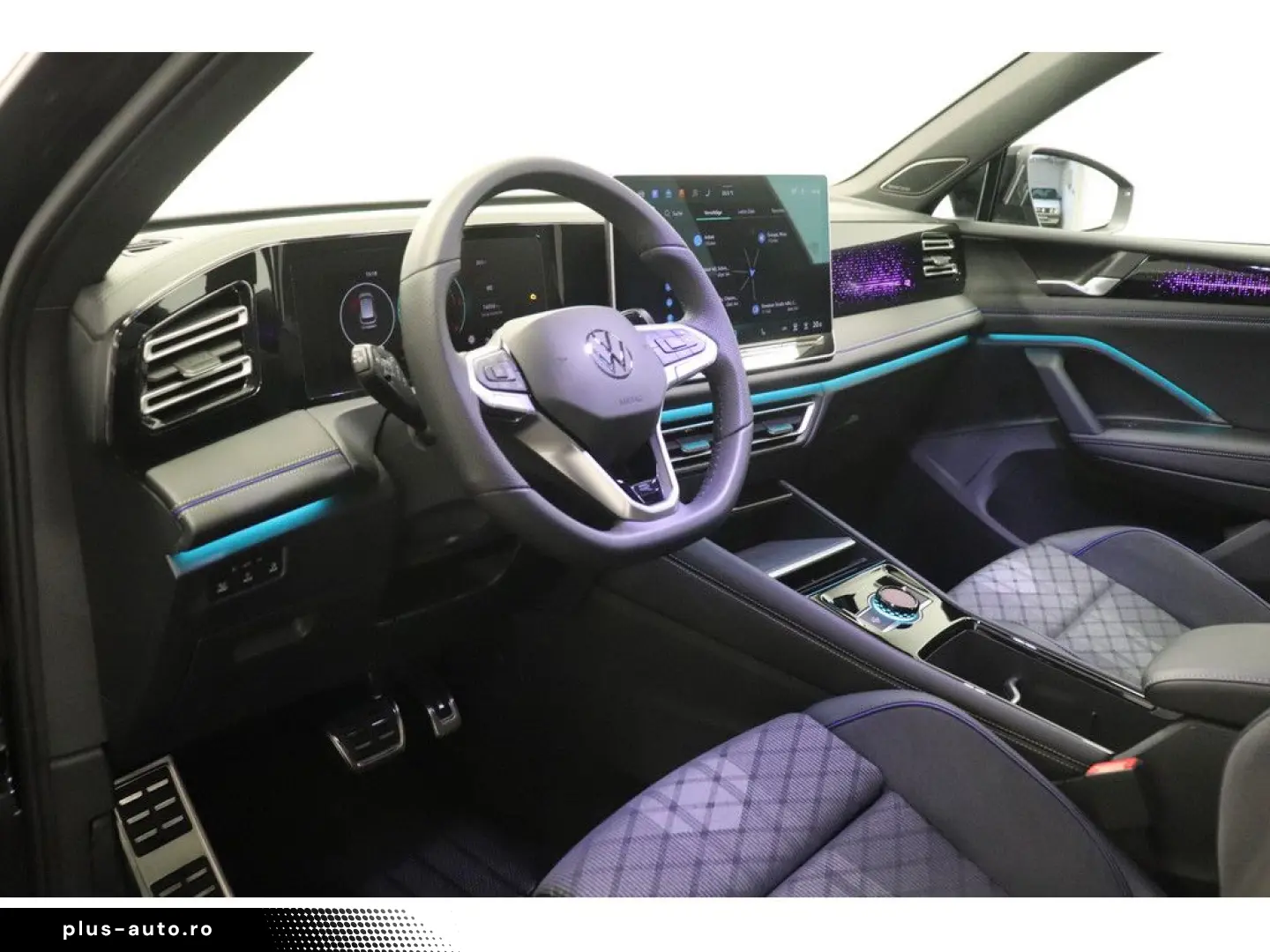 VW Tiguan R-Line 2.0 TDI 4MOTION Pano Matrix
