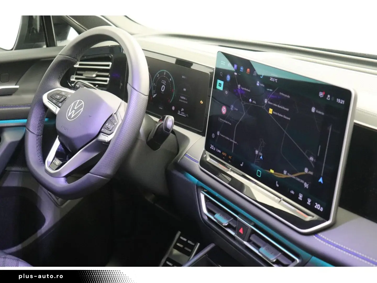 VW Tiguan R-Line 2.0 TDI 4MOTION Pano Matrix