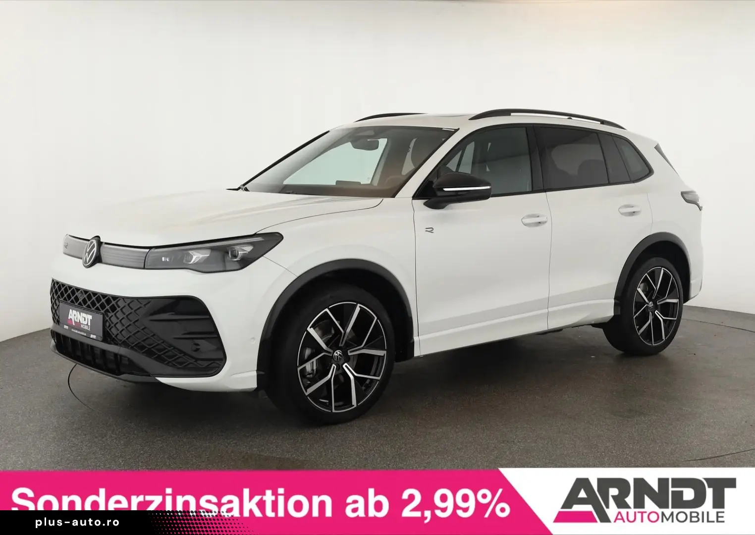 VW Tiguan 2.0 TSI DSG 4M R-Line IQ Pano Nav 360 AHK