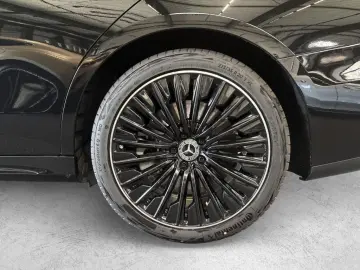MERCEDES-BENZ E 450 4MATIC AMG Premium Night Superscreen