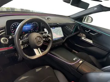 MERCEDES-BENZ E 450 4MATIC AMG Premium Night Superscreen