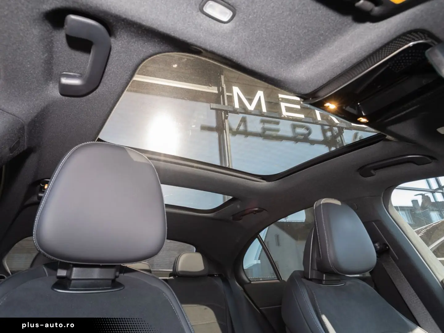 MERCEDES-BENZ E 450 4MATIC AMG Premium Night Superscreen