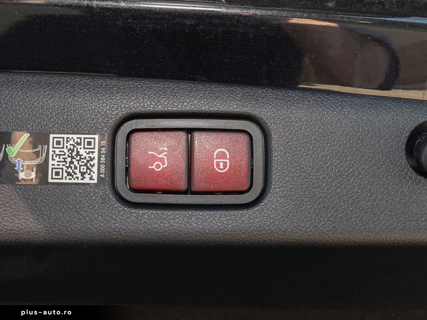 MERCEDES-BENZ E 450 4MATIC AMG Premium Night Superscreen