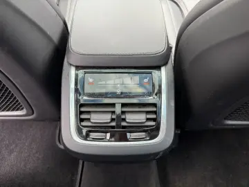 VOLVO XC90 B5 AWD DIESEL ULTIMATE VOLLAUSTTATUNG 22