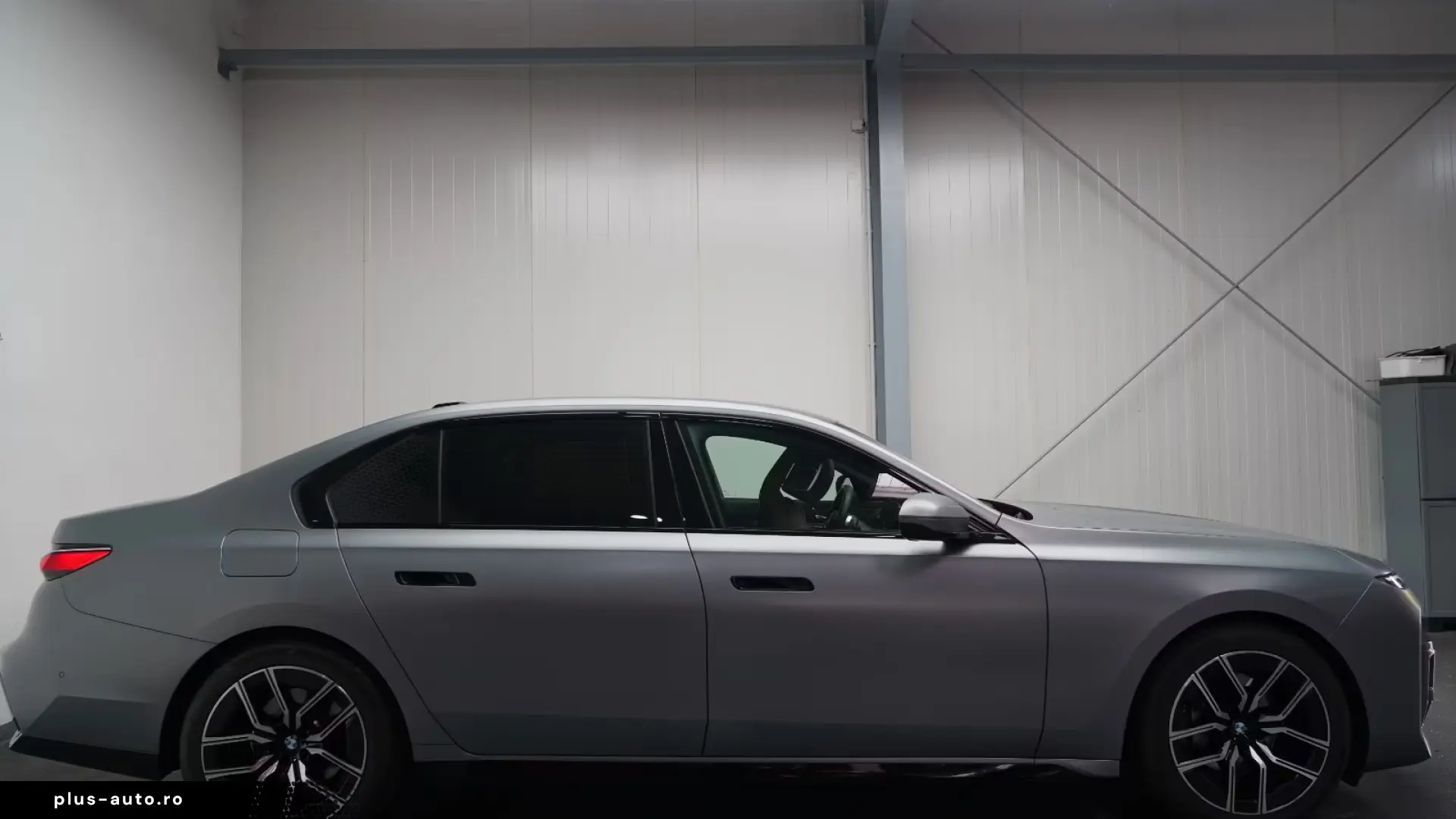 BMW 740d xDrive M Sport FOND TV EXECUTIVE