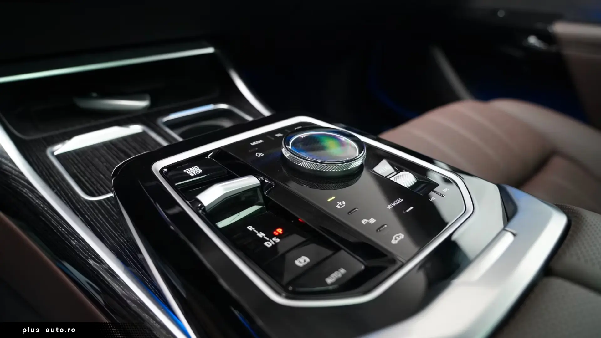 BMW 740d xDrive M Sport FOND TV EXECUTIVE