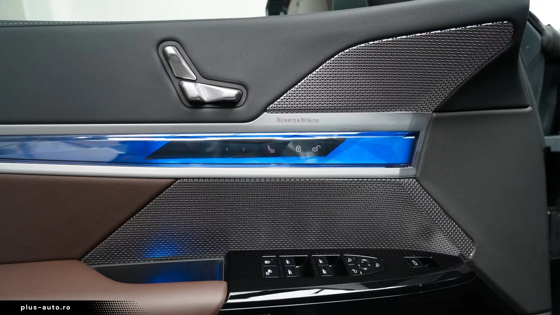 BMW 740d xDrive M Sport FOND TV EXECUTIVE