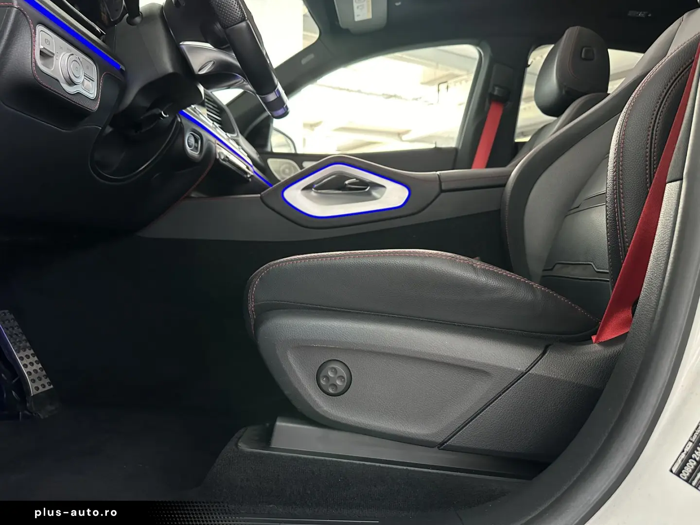 MERCEDES-BENZ GLE 53 AMG 4M COUPE PANO 360 BURM ACC LUFT HUD