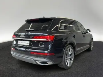 AUDI Q7 S line 50 TDI quattro virtual Pano AHK