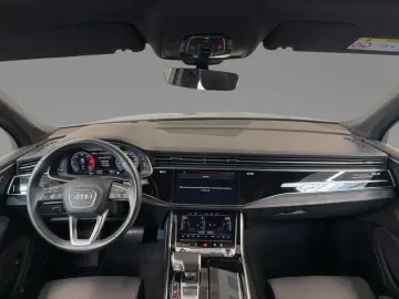 AUDI Q7 S line 50 TDI quattro virtual Pano AHK