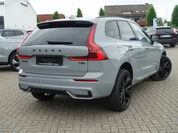VOLVO XC60 Black Edition Ultra T8 AWD B&W Four-C 360