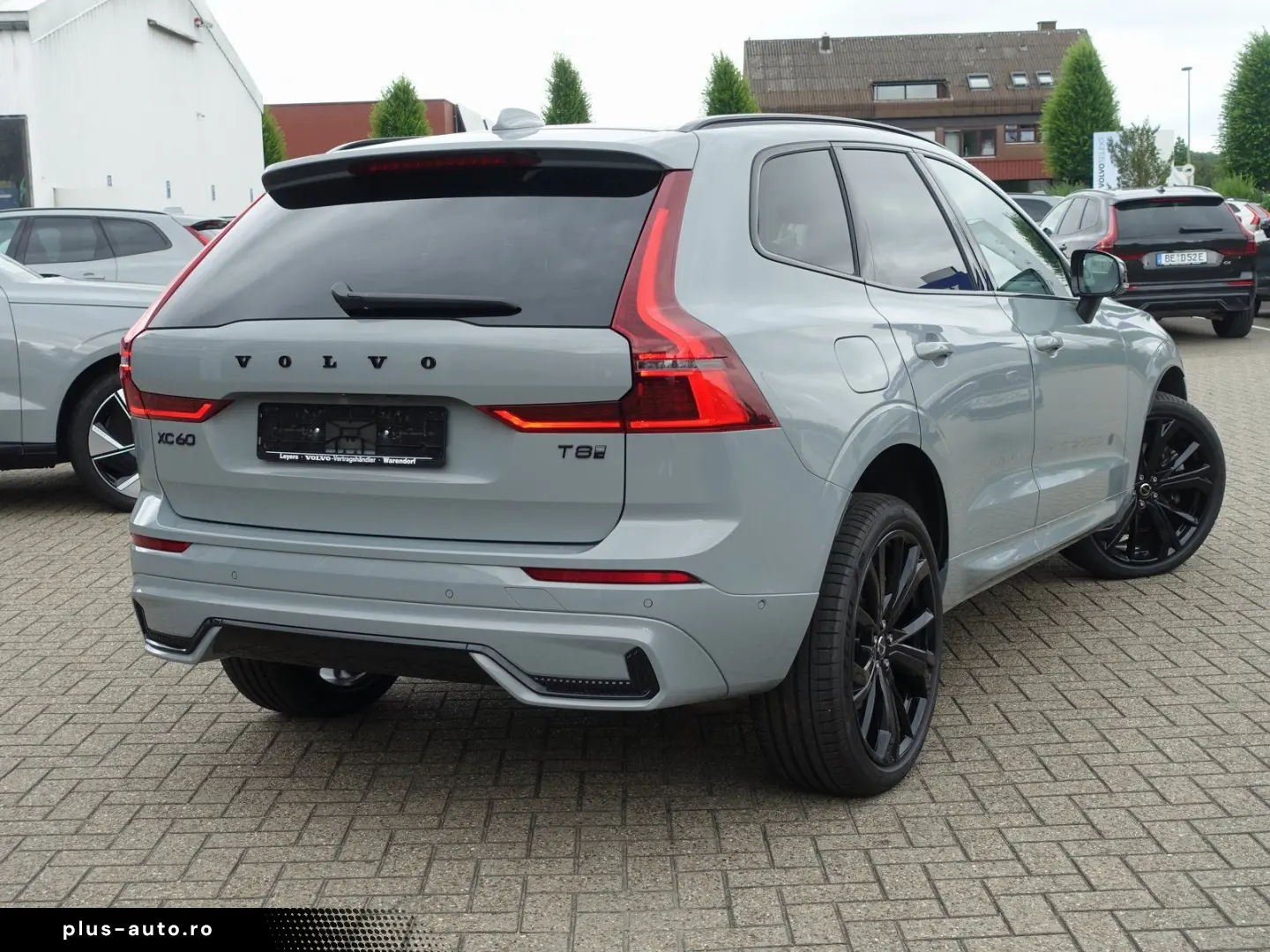 VOLVO XC60 Black Edition Ultra T8 AWD B&W Four-C 360