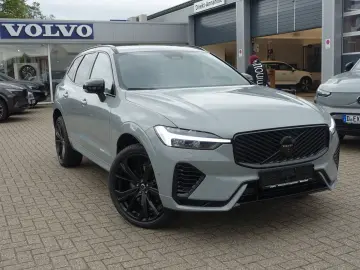 VOLVO XC60 Black Edition Ultra T8 AWD B&W Four-C 360