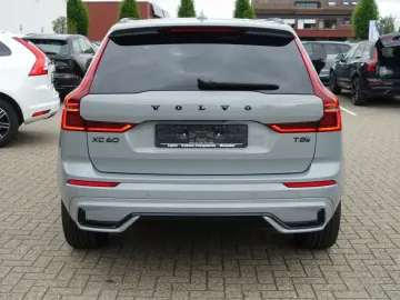 VOLVO XC60 Black Edition Ultra T8 AWD B&W Four-C 360
