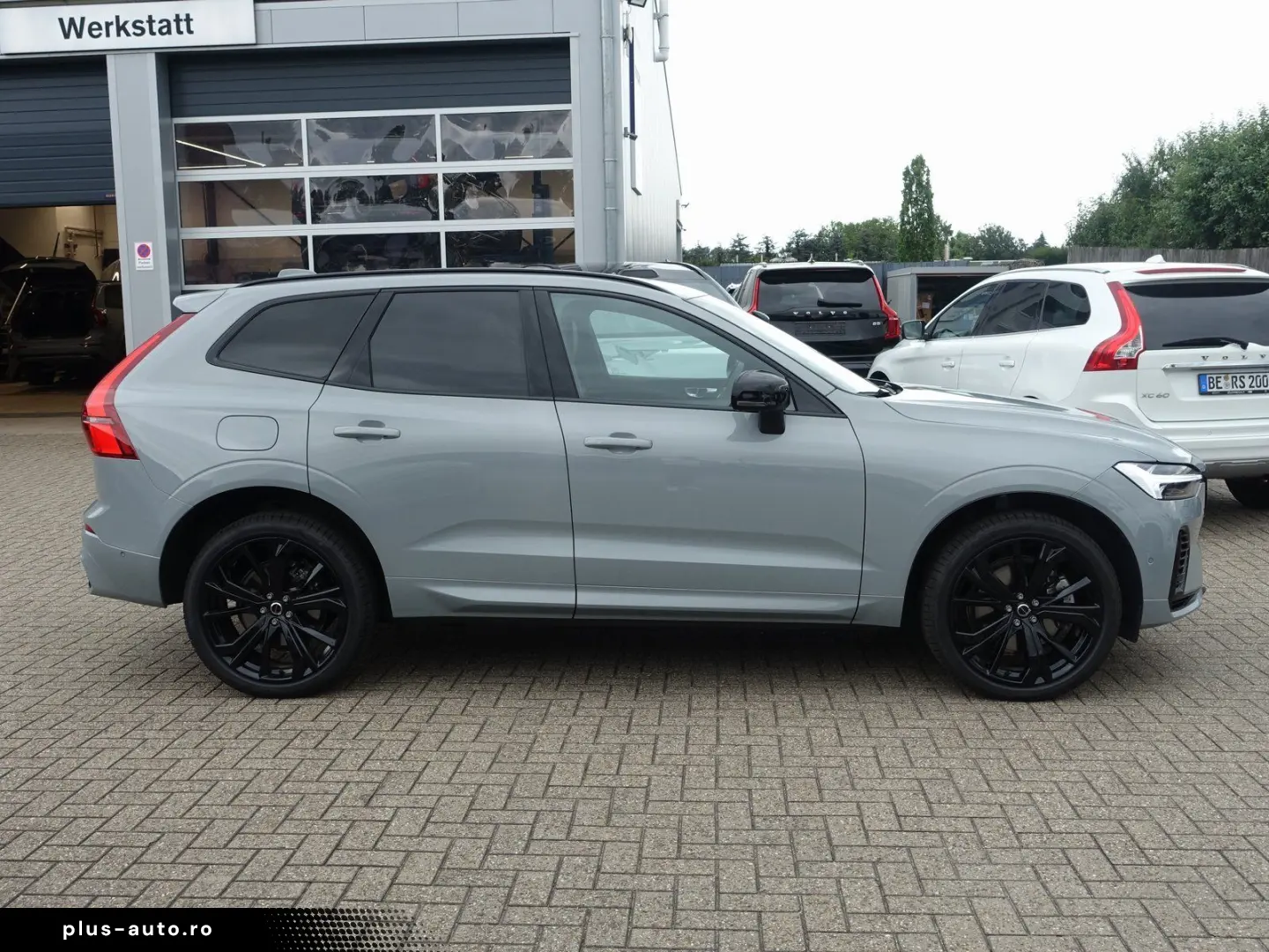 VOLVO XC60 Black Edition Ultra T8 AWD B&W Four-C 360