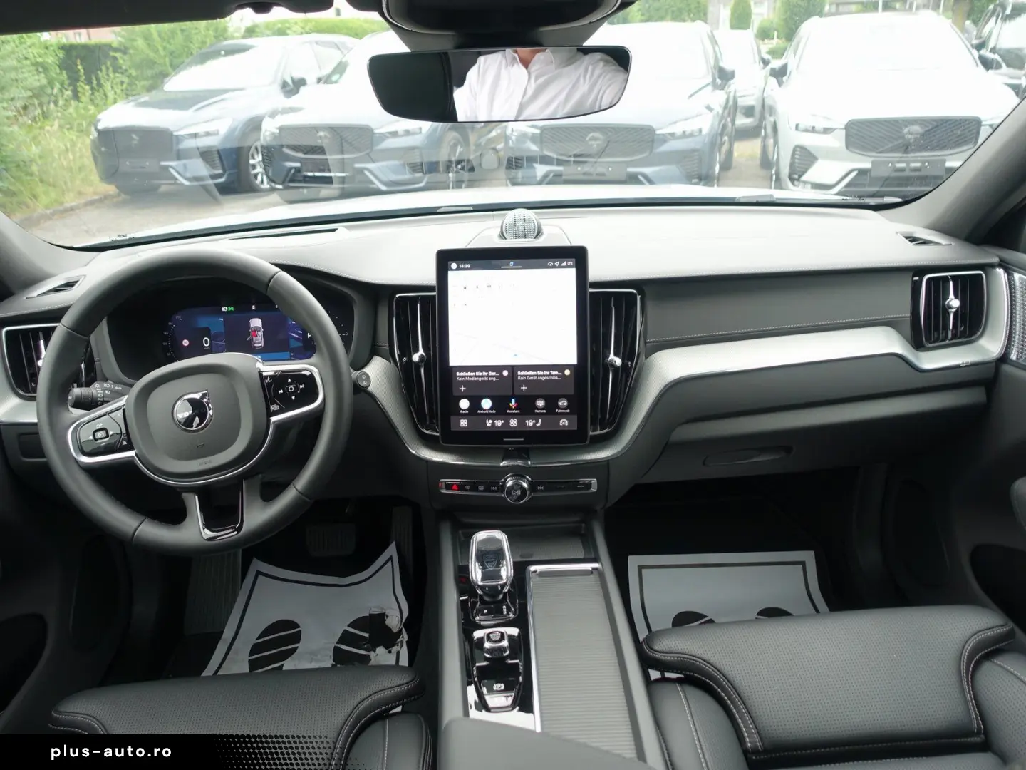 VOLVO XC60 Black Edition Ultra T8 AWD B&W Four-C 360