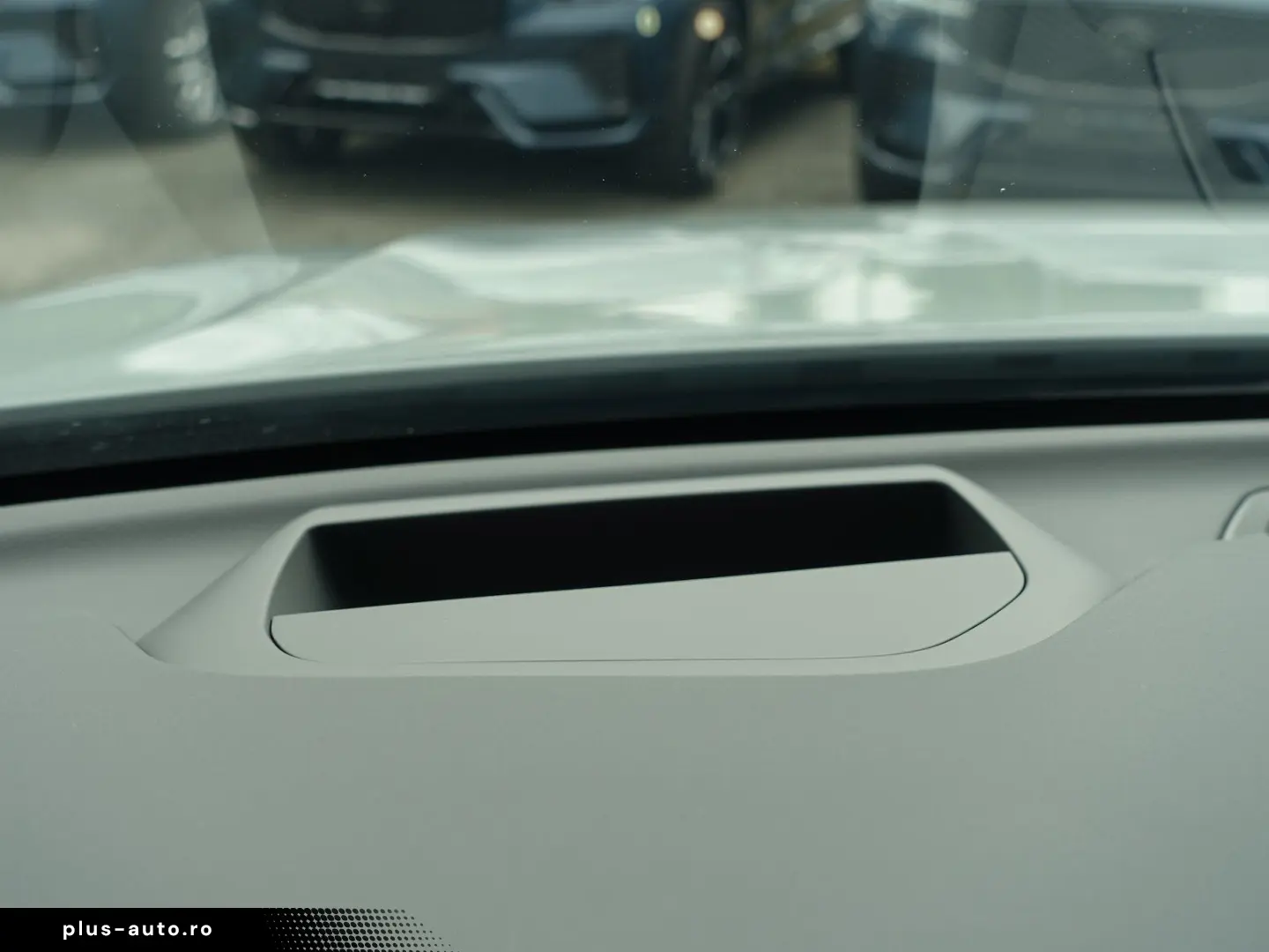 VOLVO XC60 Black Edition Ultra T8 AWD B&W Four-C 360