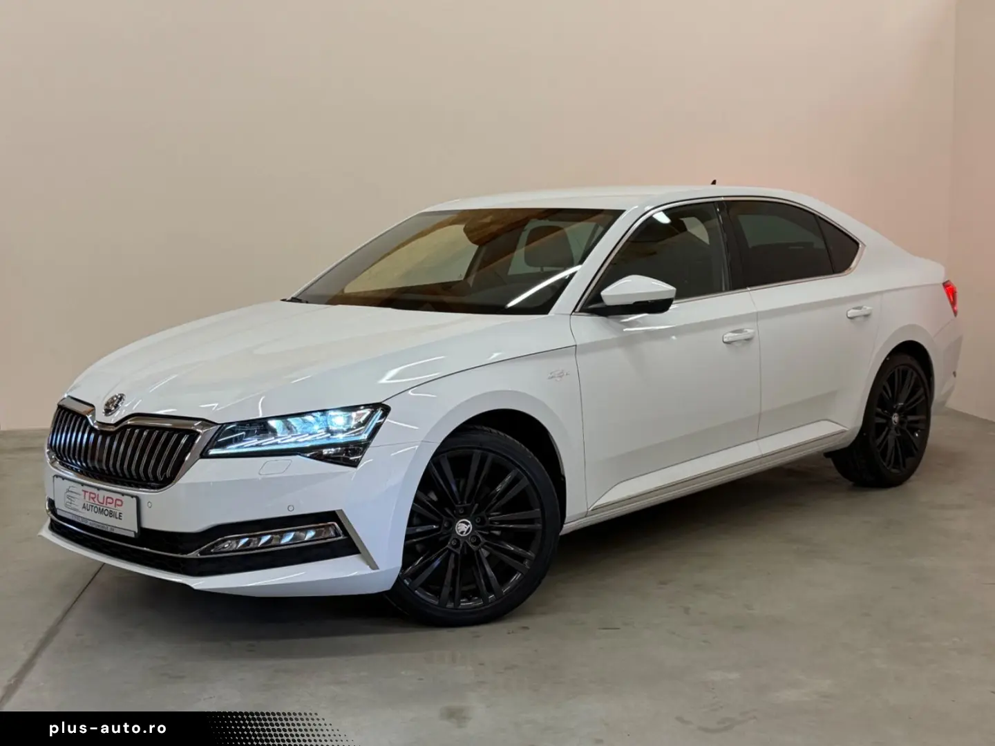 SKODA Superb 2.0TDI L&K MATRIX AHK CANTO MEMOR SZ LEKR