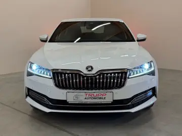 SKODA Superb 2.0TDI L&K MATRIX AHK CANTO MEMOR SZ LEKR