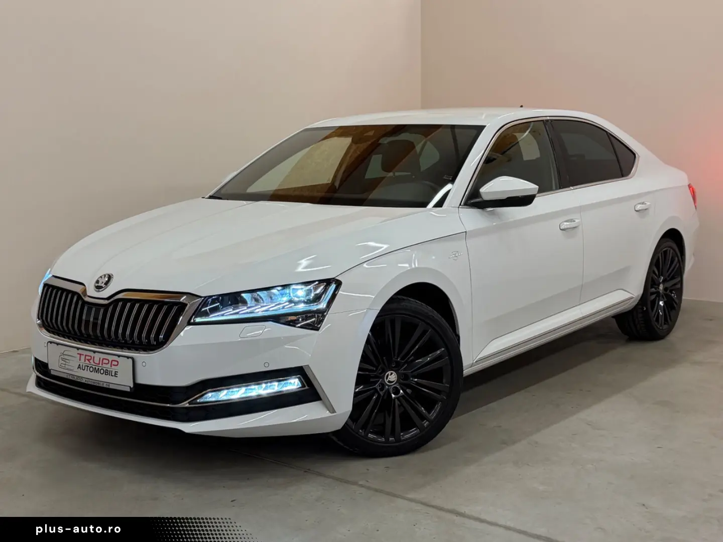 SKODA Superb 2.0TDI L&K MATRIX AHK CANTO MEMOR SZ LEKR