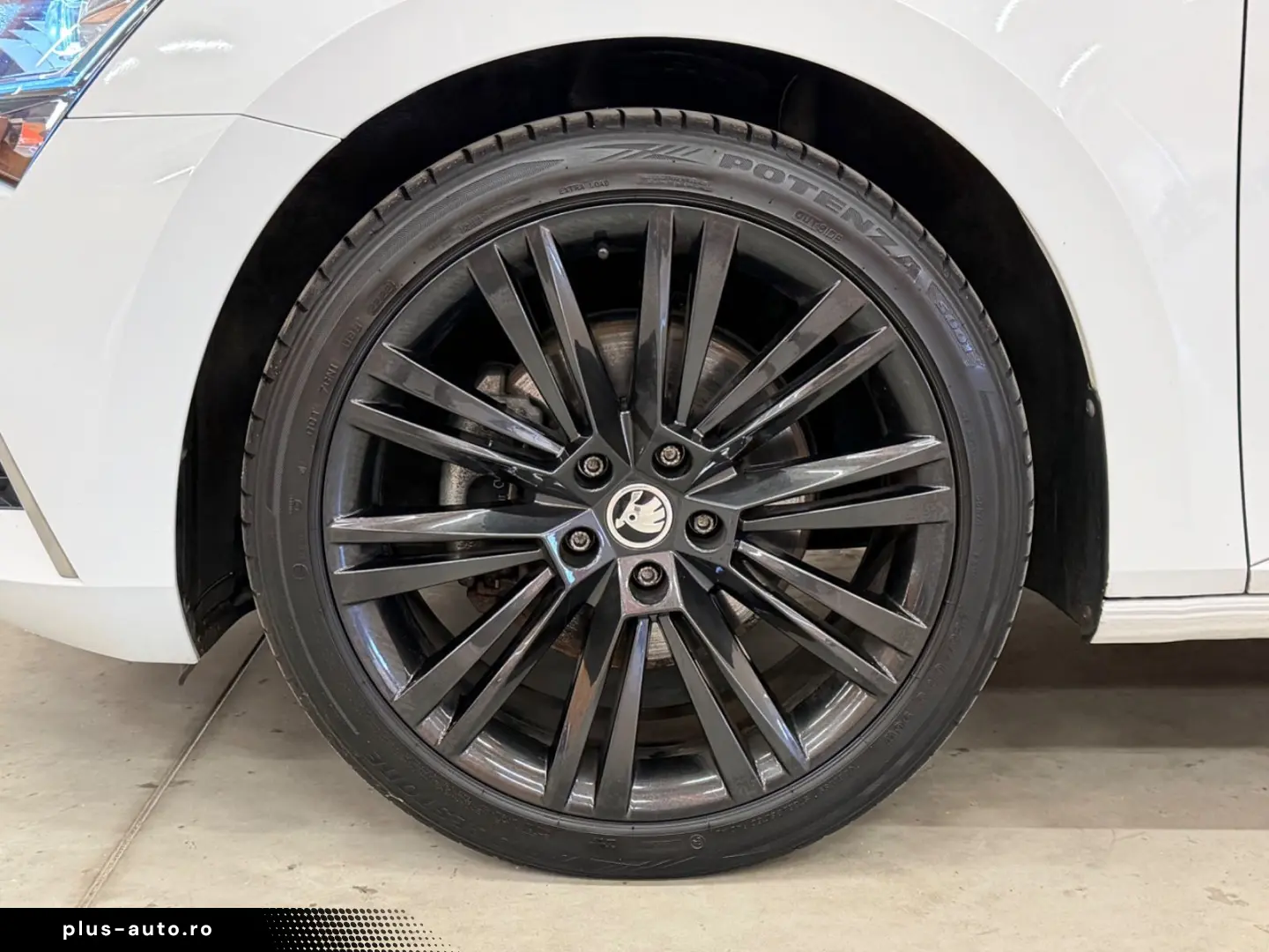 SKODA Superb 2.0TDI L&K MATRIX AHK CANTO MEMOR SZ LEKR