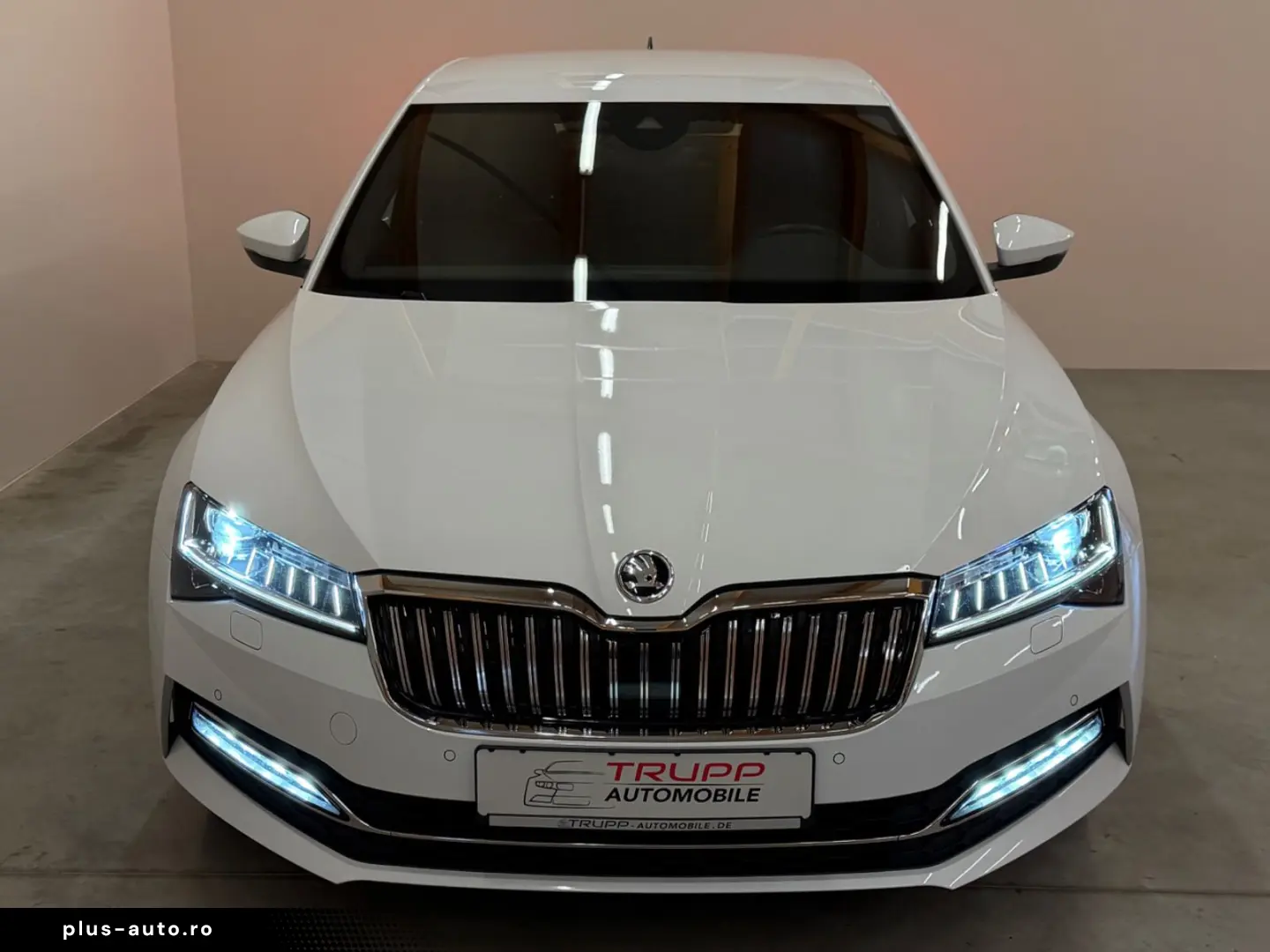 SKODA Superb 2.0TDI L&K MATRIX AHK CANTO MEMOR SZ LEKR