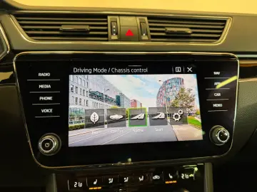 SKODA Superb 2.0TDI L&K MATRIX AHK CANTO MEMOR SZ LEKR