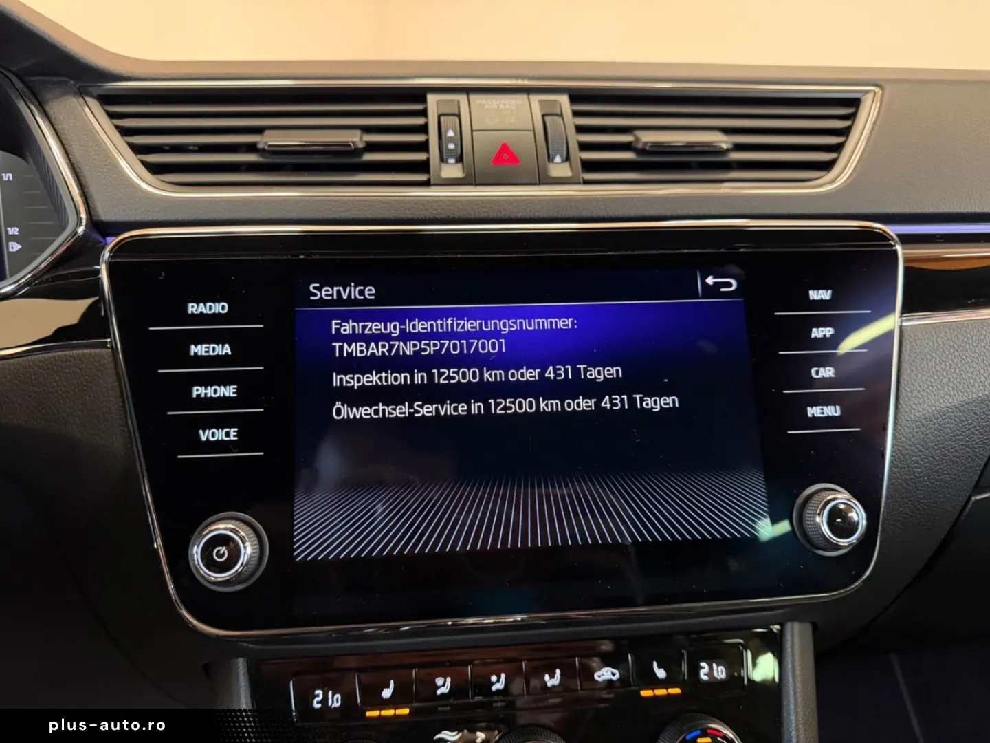 SKODA Superb 2.0TDI L&K MATRIX AHK CANTO MEMOR SZ LEKR