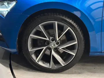 SKODA Superb Lim. Sportline 4x4  19Zoll Standhzg AHK