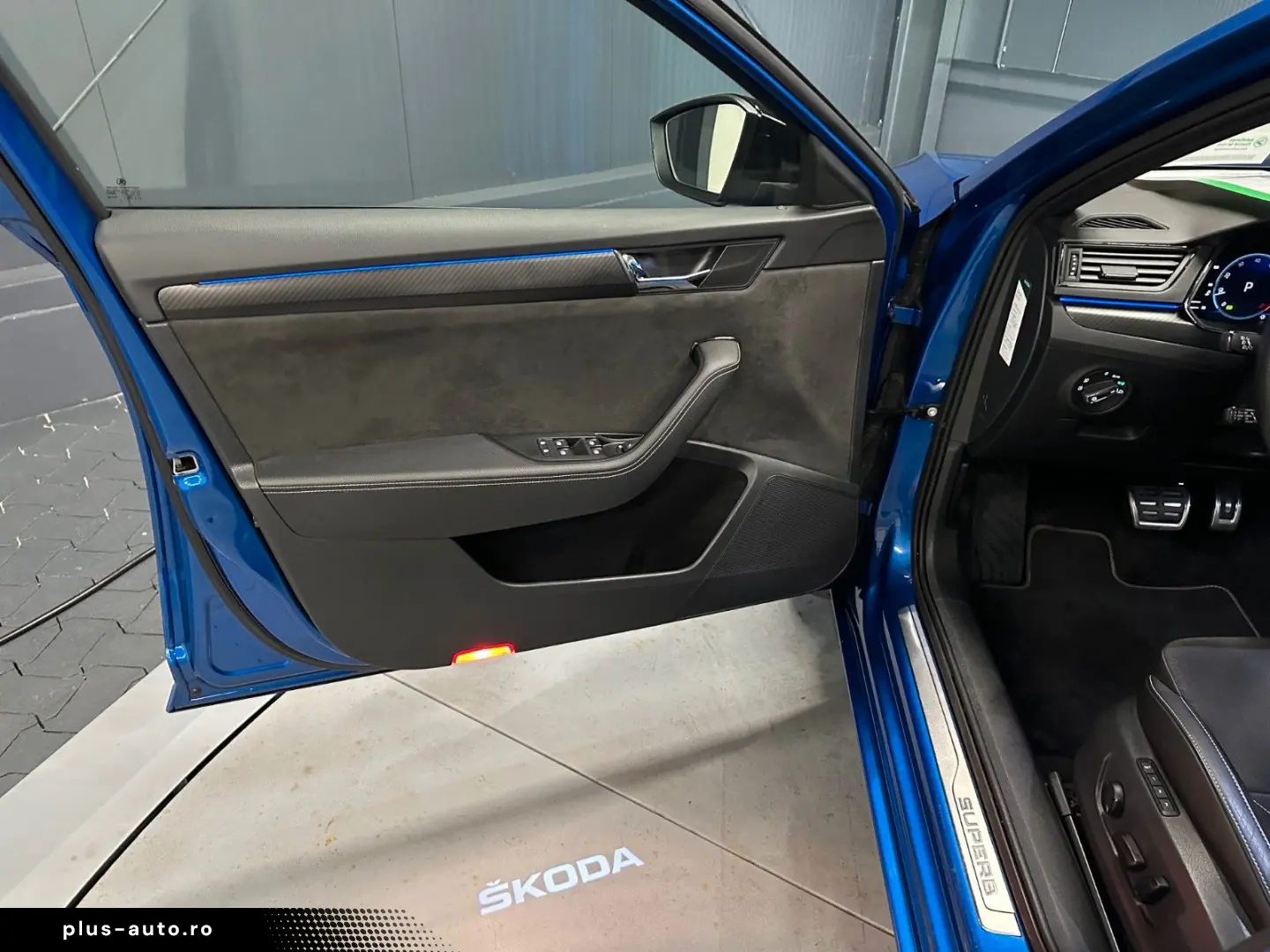 SKODA Superb Lim. Sportline 4x4  19Zoll Standhzg AHK