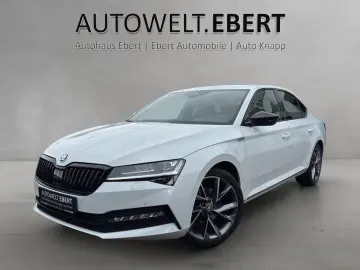 SKODA Superb 2.0 TDI Sportline 4x4 AHK KAMERA ACC STHZ