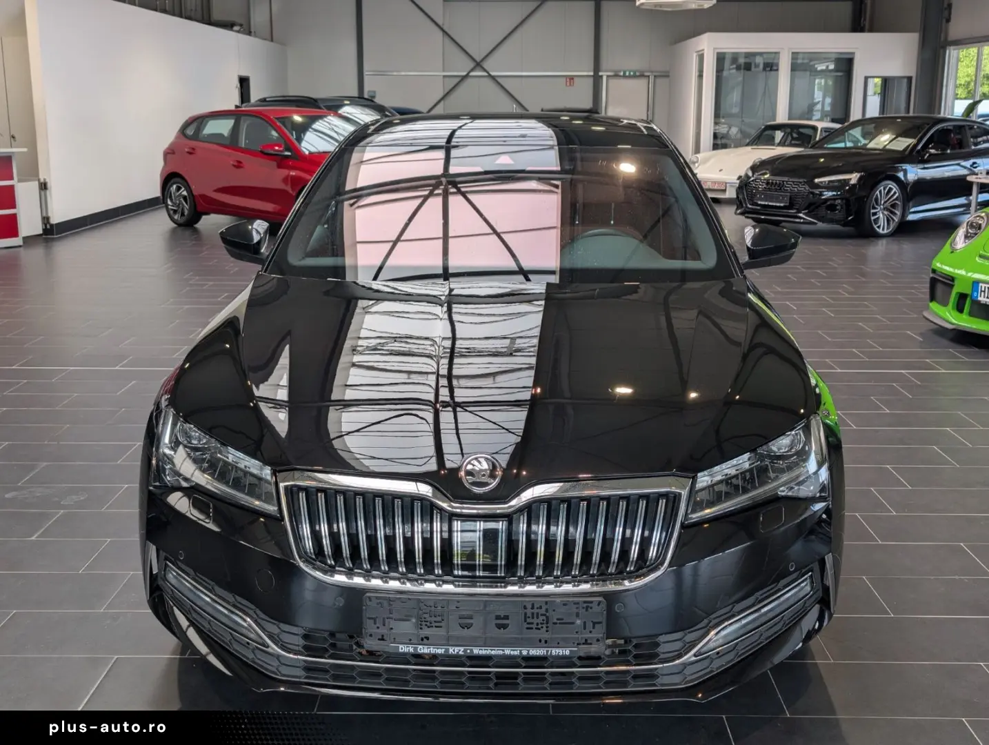 SKODA Superb 2.0 TDI DSG L&K 1.Hand