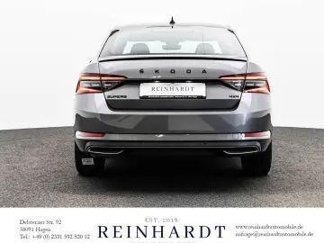 SKODA SUPERB LIMOUSINE 2.0TDi SPORTLINE 4x4 ACC PANO