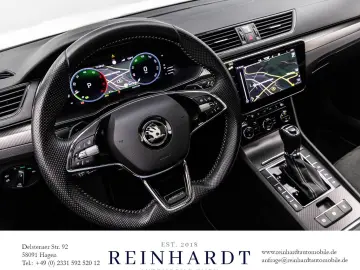 SKODA SUPERB LIMOUSINE 2.0TDi SPORTLINE 4x4 ACC PANO