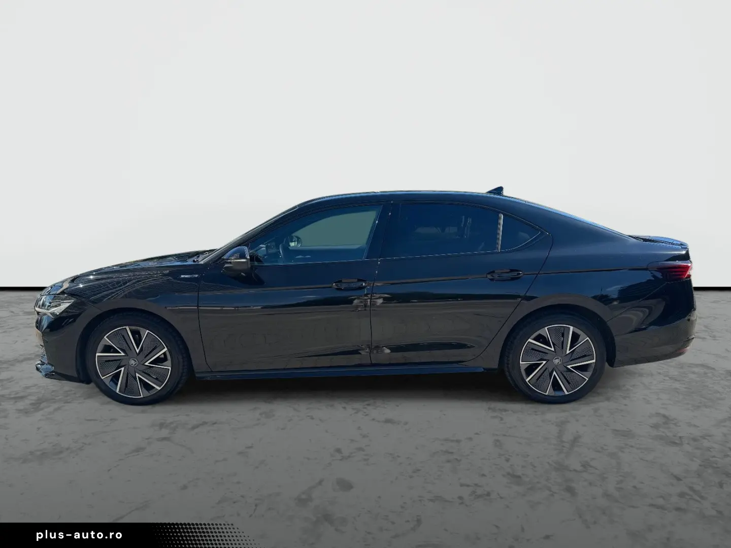 SKODA Superb 2.0 TDI  Lim.  4x4 Sportline