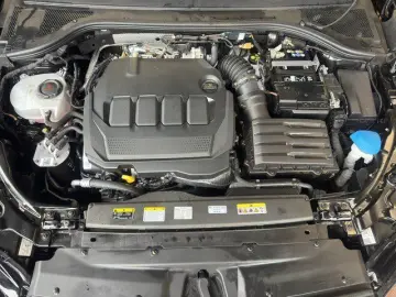 SKODA Superb Sportline 2.0 TDI 142 kW 7-Gang-D