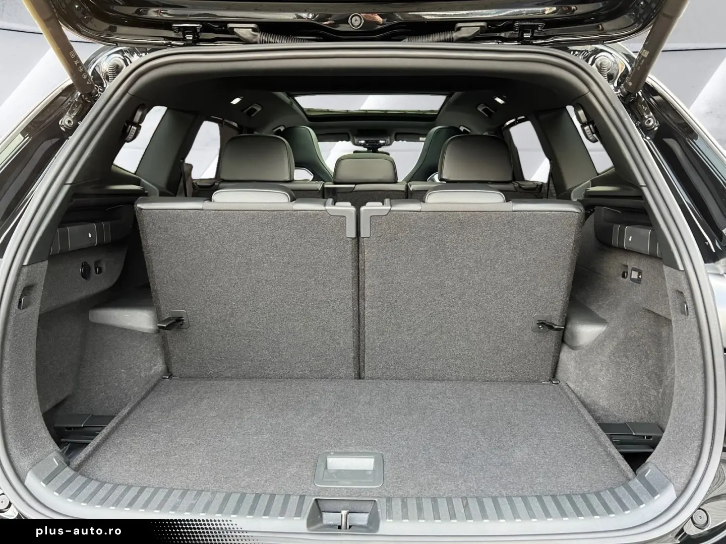 VW Tayron 2.0 TDI R-Line 4x4 DSG HUD PANO AHK 7-SEATS