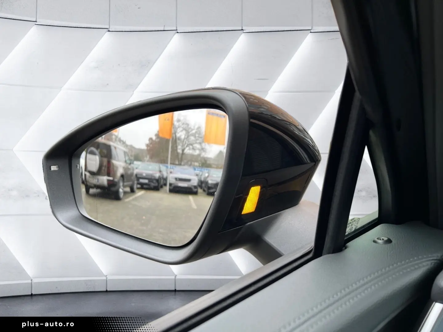 VW Tayron 2.0 TDI R-Line 4x4 DSG HUD PANO AHK 7-SEATS