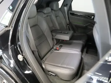 Porsche Cayenne 3.0 E-Hybrid SportDesign