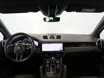 Porsche Cayenne 3.0 E-Hybrid SportDesign