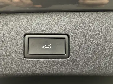 VW Tayron 2.0 TDI R-Line 4x4 Black-Style Matrix HUD