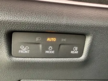 VW Tayron 2.0 TDI R-Line 4x4 Black-Style Matrix HUD