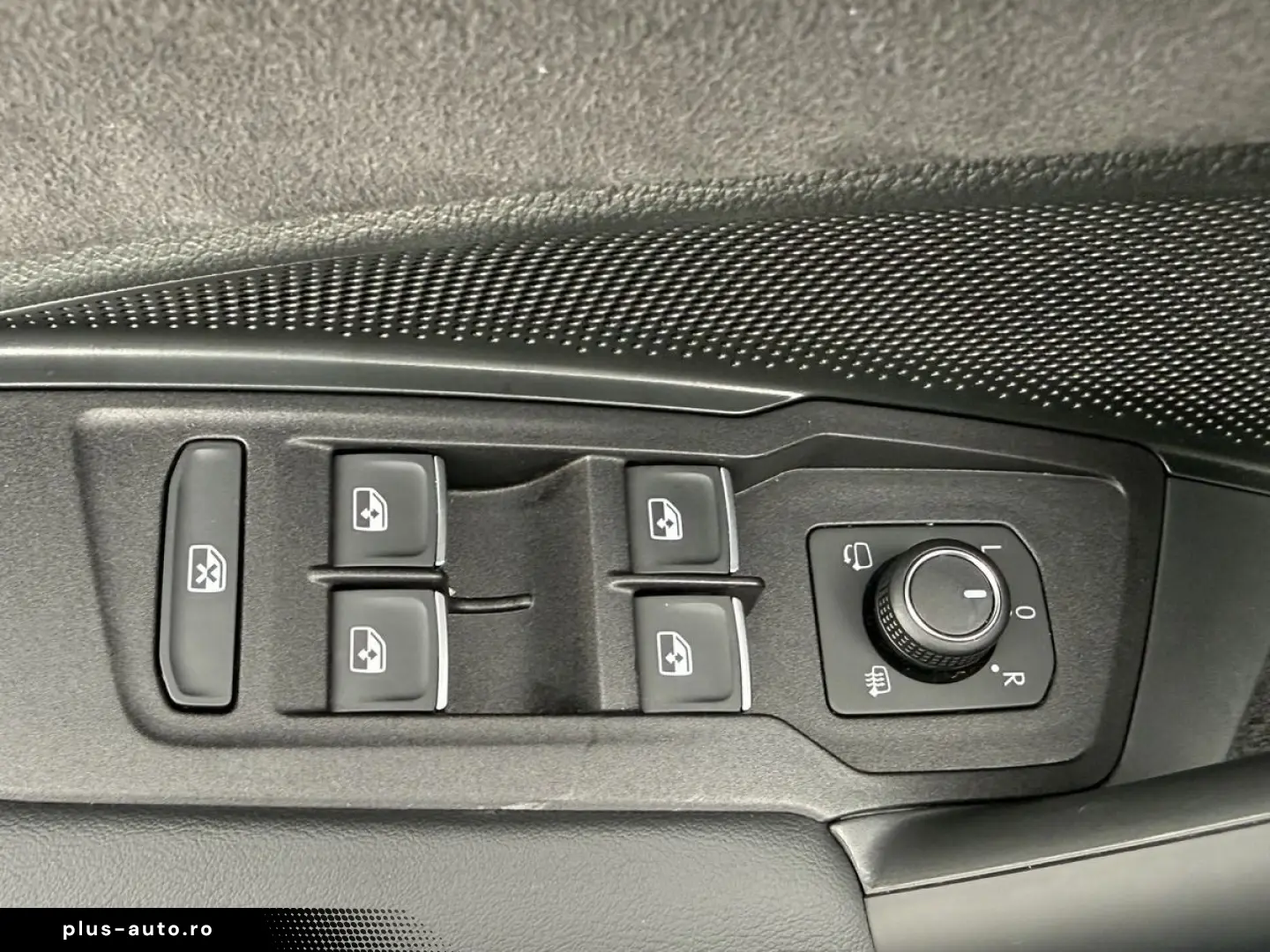 VW Tayron 2.0 TDI R-Line 4x4 Black-Style Matrix HUD